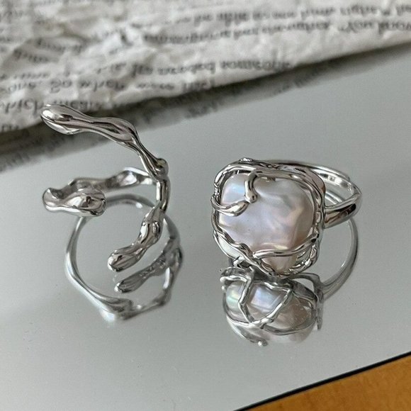 2pcs Irregular Hollow Silver Twined Finger Ring Set - Picture 9 of 10